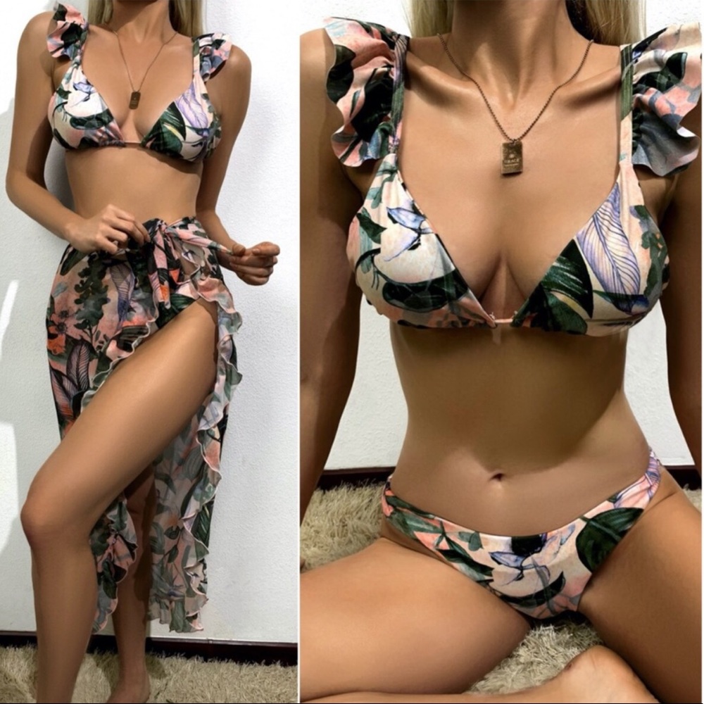 Bobo Tropical Leaves Sarong Swimsuit Set